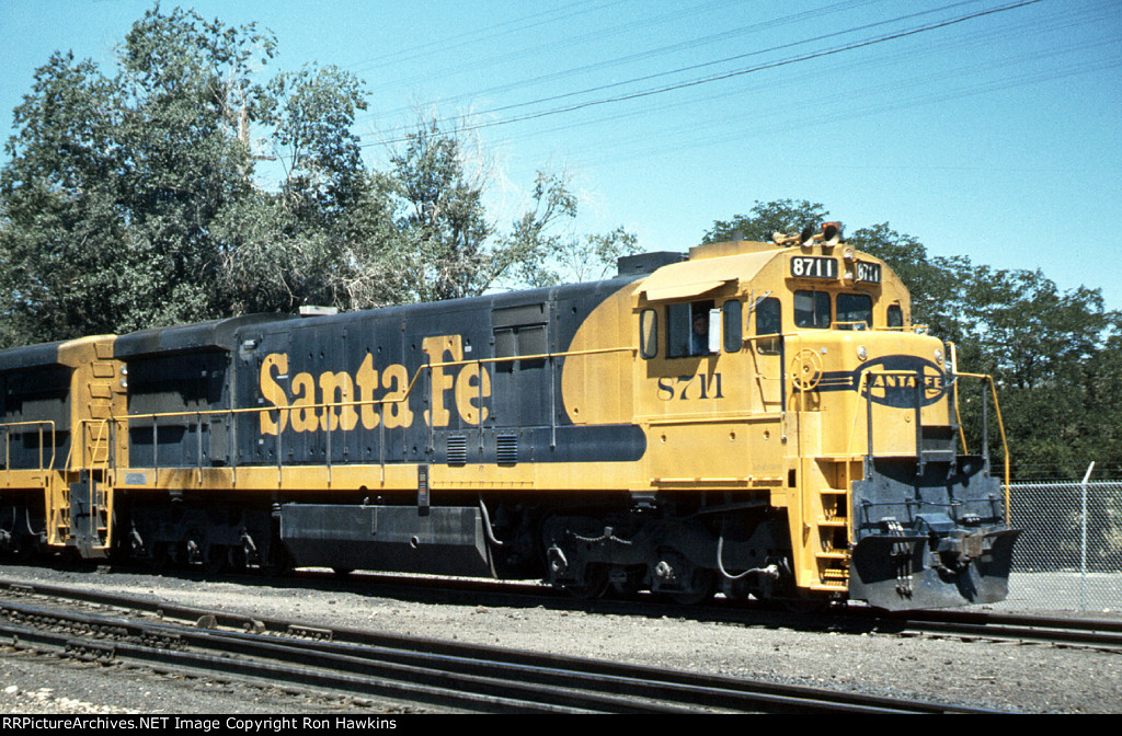 ATSF 8711